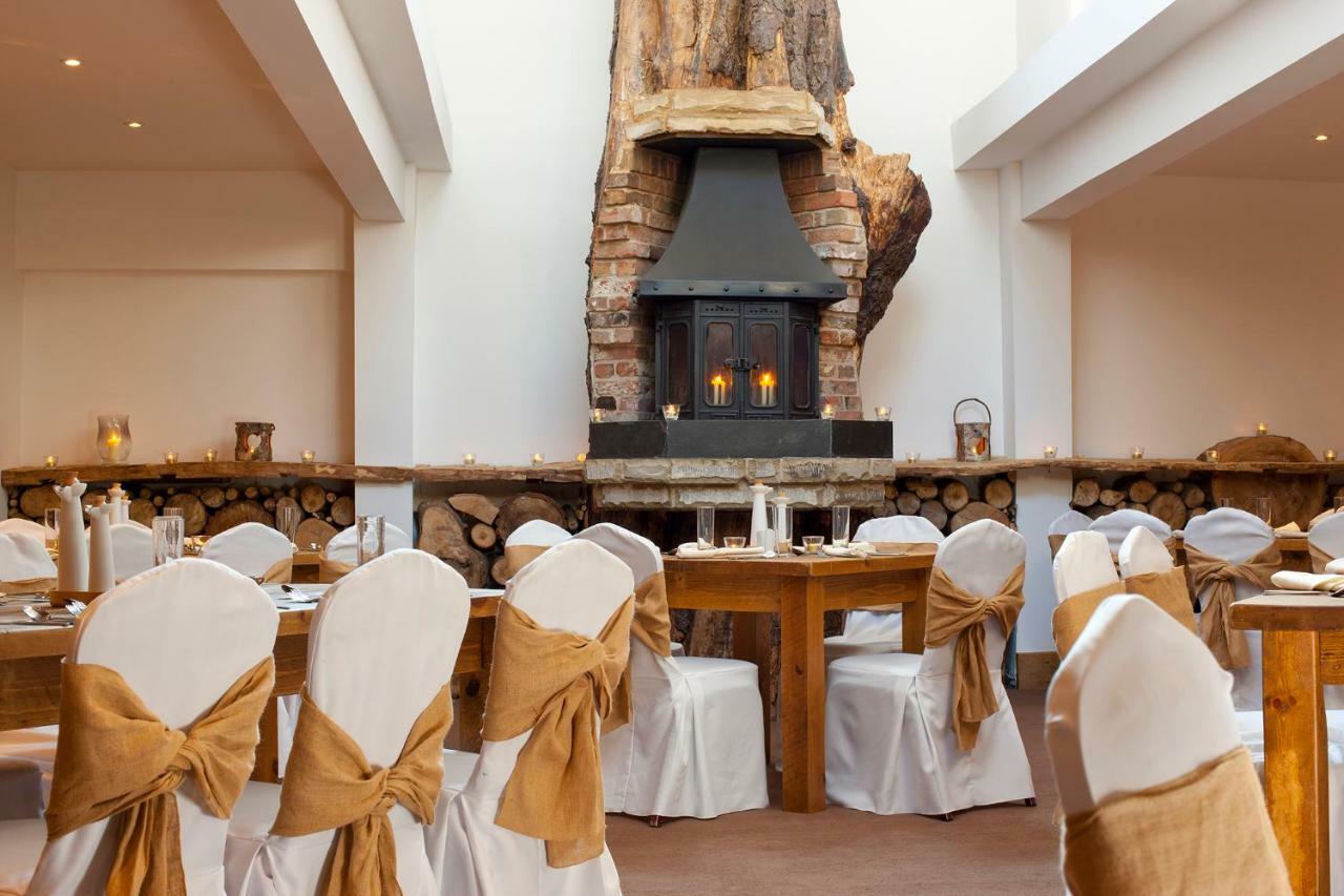 Oxwich Bay Hotel Суонзи Екстериор снимка