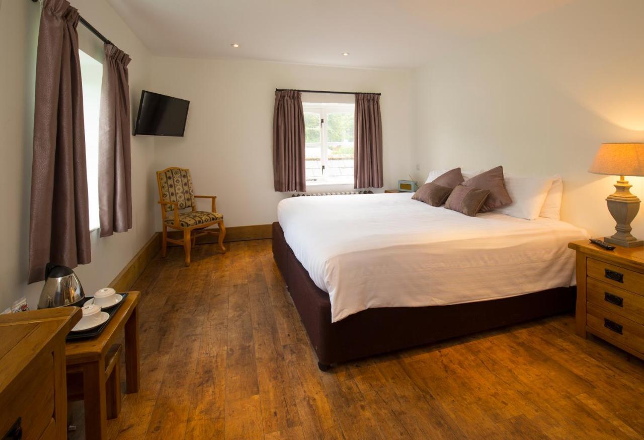 Oxwich Bay Hotel Суонзи Екстериор снимка